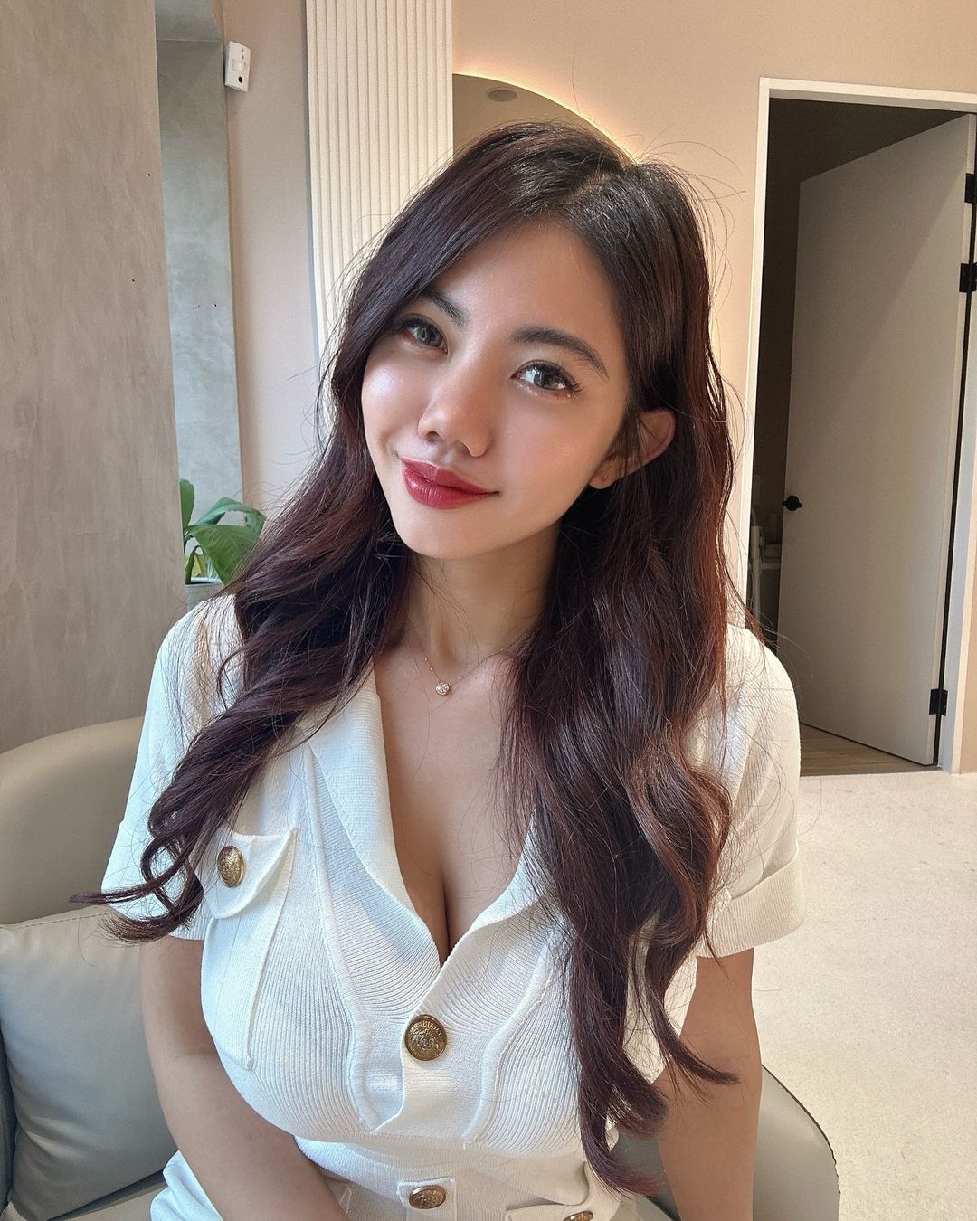 瑞絲朗AI美光針｜簡單找回完美肌膚保養的真理：達到油水平衡－Anita | 佳飛雅緻美學| 打造你的精緻輕盈美